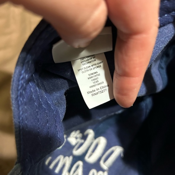 New Distressed Dog Mom hat - Picture 5 of 5